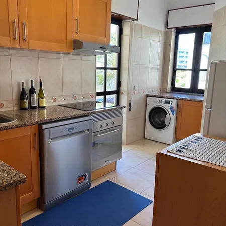 Pool & Two Balconies Club * Alvor