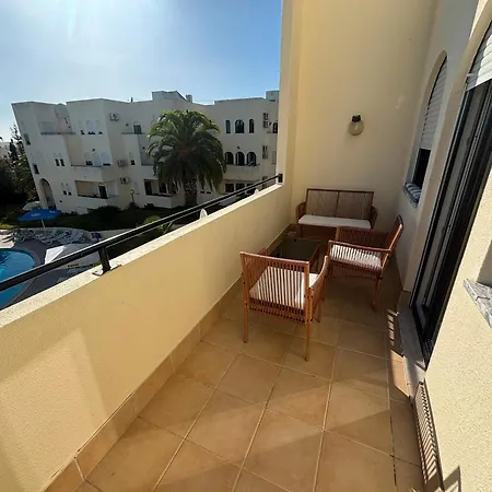 דירה Pool & Two Balconies Club *