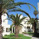 Pool & Two Balconies Club *