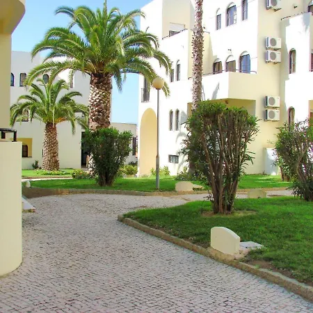 Pool & Two Balconies Club Alvor
