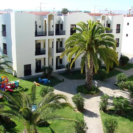 Pool & Two Balconies Club *