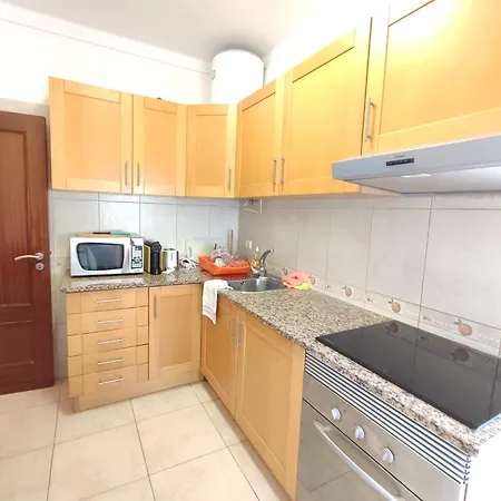 Pool & Two Balconies Club Apartment Alvor